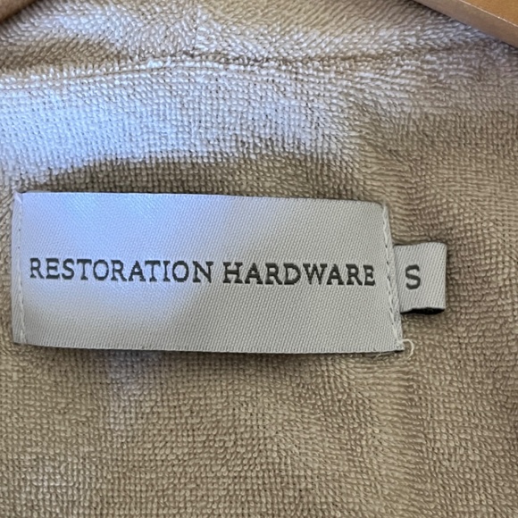 RESTORATION HARDWARE Spa Robe - Picture 7 of 7